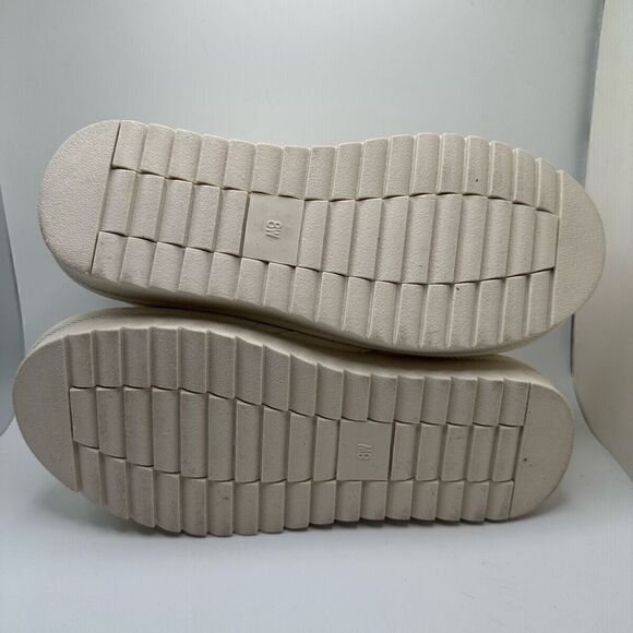 CUSHIONAIRE Women's pull on boot 8 WIDE IVORY - Picture 5 of 7